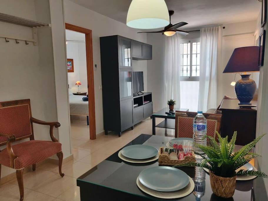 Apartamento Centrico En Fuengirola A 200 Metros De La Playa Exterior foto
